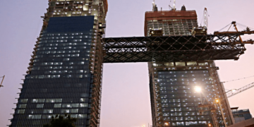 Dubai's Guinness World Record looking for One Za'abeel towers have their topping out