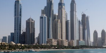 Dubai Marina 101 finds no investors for its hotel apartments after failed auction