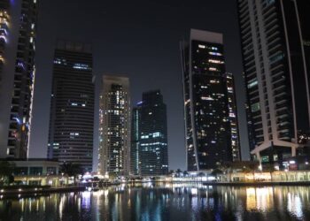 The rents of Dubai’s luxury home are gaining again