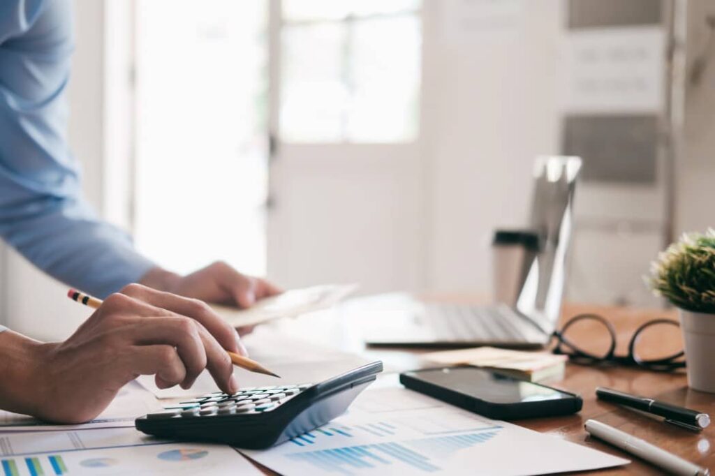 Is the UAE's new corporate tax applicable to freelancers?