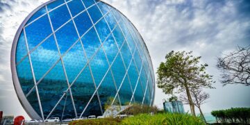 Aldar Properties reports Dh2.33 billion in net profit for '21 and is poised for more growth