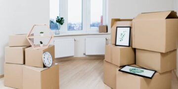 Relocating? The following is a detailed guide on how to select the best movers in the UAE