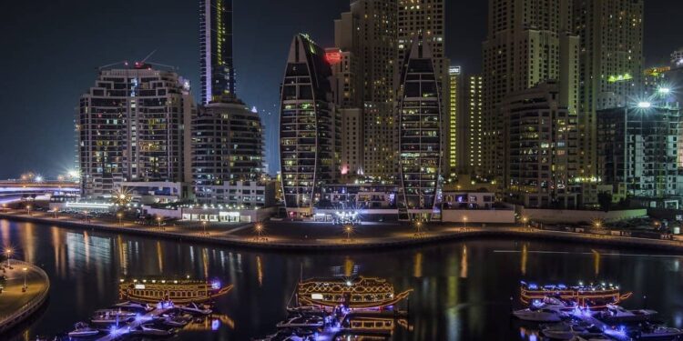 8.2 billion in weeklong real estate transactions in Dubai