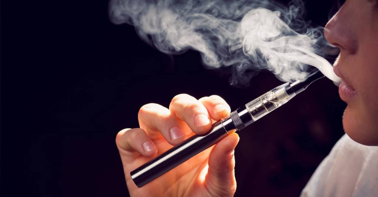 Ministry of Health and Prevention Smoking e cigarettes in offices