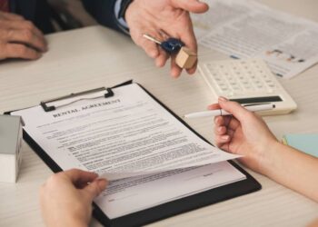 Have you ever wondered if your landlord has a clean rental contract? Here's everything you need to know