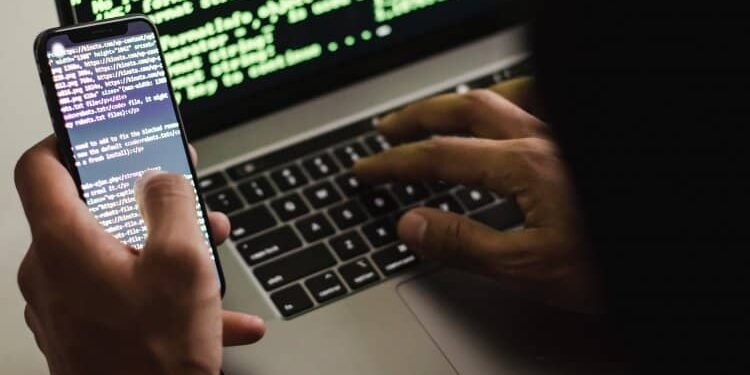 UAE Cybercrime Law: Thinking of typing a curse word on an online chat? This is what you might end up paying in fines