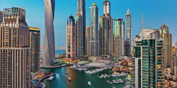 AED1.7 billion worth of real estate transactions were recorded in Dubai on Monday