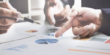 Do you want to start a business in the UAE? Applying for the new investor and entrepreneur visit visa is easy