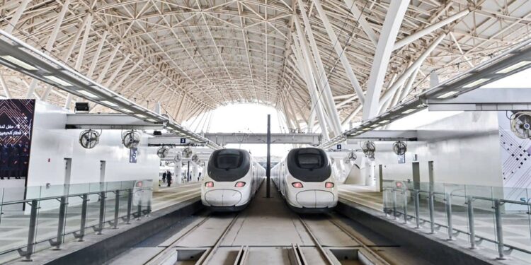 How to use the Haramain High-Speed Railway between Mecca and Medina in Saudi Arabia