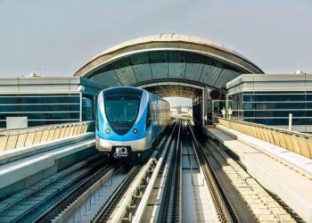 Are you planning to use the Metro from Dubai International Airport (DXB)? Check out these details about the routes, baggage policy, and timings