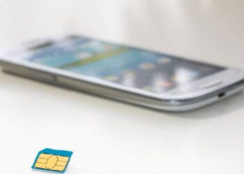 Emirates ID is going to expire – how long before the phone line gets disconnected?