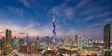 Dubai logs over AED 2.4 billion in realty transactions on Tuesday