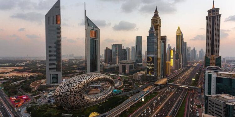 UAE's commercial property sector is growing strongly and looking forward to the future