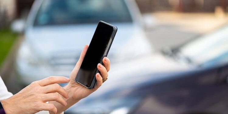 Are you having trouble finding parking in Dubai? Here's how to reserve a spot online