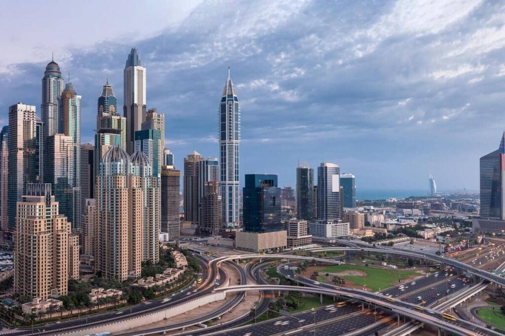 Dubai logs over AED3.4 billion in realty transactions on Tuesday