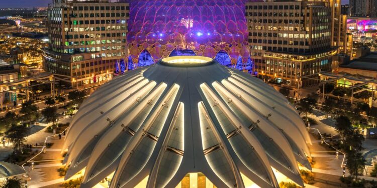 Are you looking for free things to do in Dubai? The new light show at Expo City Dubai is not to be missed