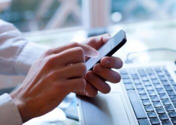 Have you renewed your Emirates ID? Keeping your Etisalat, du, and Virgin Mobile services active