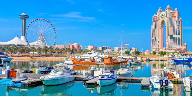 Top attractions in Abu Dhabi, both indoors and outdoors