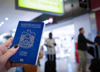 The UAE launches a 10-year passport for citizens over 21