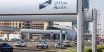 All free parking options and public transport at Dubai Mall - skip the Salik-based parking