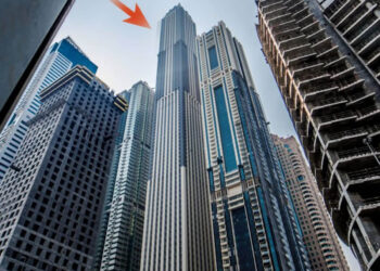 The 425m tall Marina 101 is finally ready after 20 years of construction