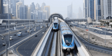 Riding the Dubai Metro? Here’s How to Be a Respectful Commuter